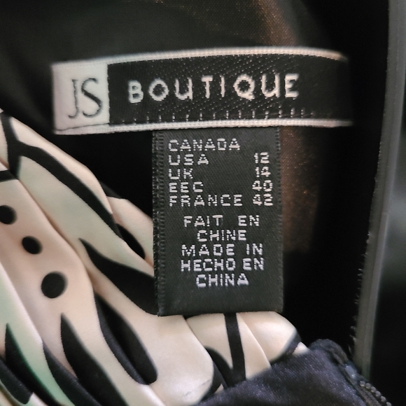 JS Boutique - Picture 2 of 3